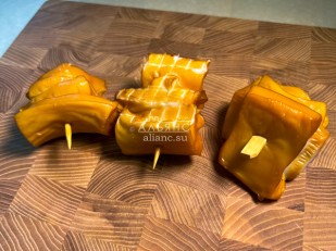 Диспенсеры для снеков: Шашлычок из кальмара х/к