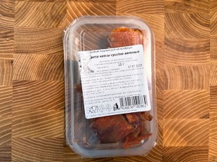 Морской коктейль (250 гр.): Кета (чипсы) вяленая 20 гр.